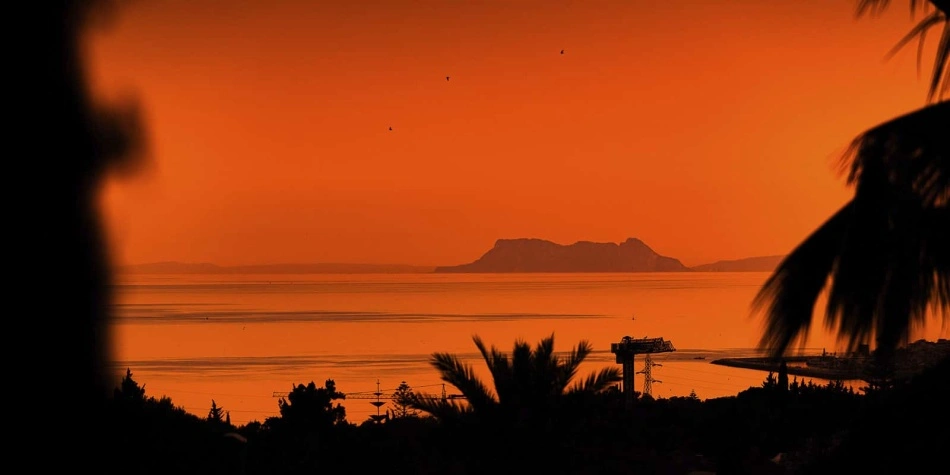 Vues de Gibraltar au coucher du soleil depuis Le Blanc